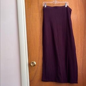 Bordeaux maxi skirt size large